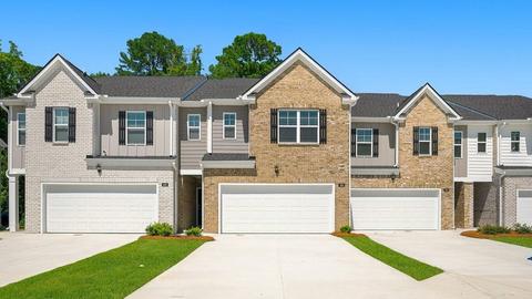SALISBURY Express (24'8" wide) in Loganville