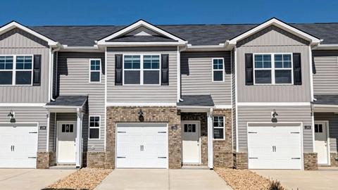 PEARSON 20'TH - FRONT ENTRY in Grovetown