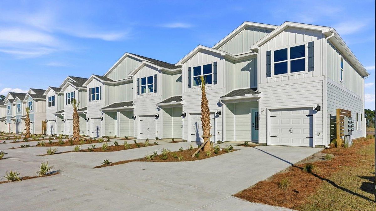 New homes in Freeport